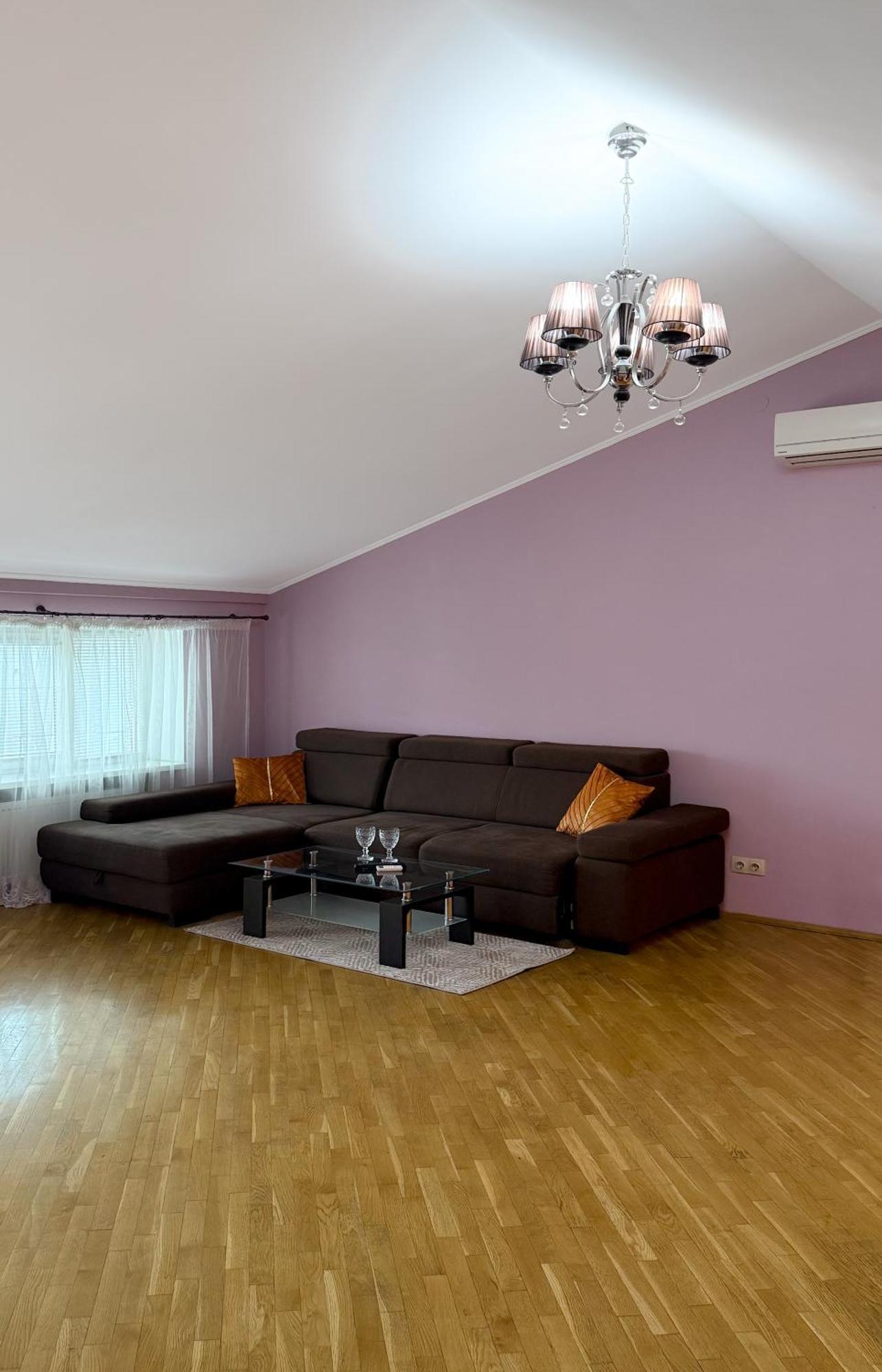 Grand Apartments On Rynok Square Lviv Exterior foto