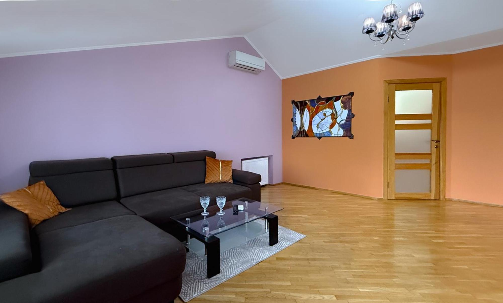 Grand Apartments On Rynok Square Lviv Exterior foto